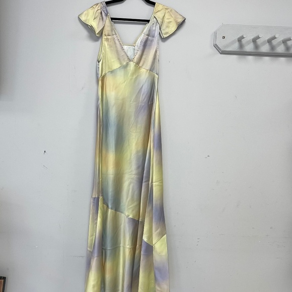 WeWoreWhat Lace Midi Slip On Dress - Watercolor -Size 2 or 4 -  NWT - Picture 4 of 5